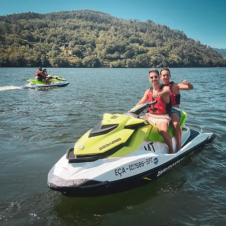 Villa Montd'or Azenha - By Rowdhouses Pacos de Gaiolo