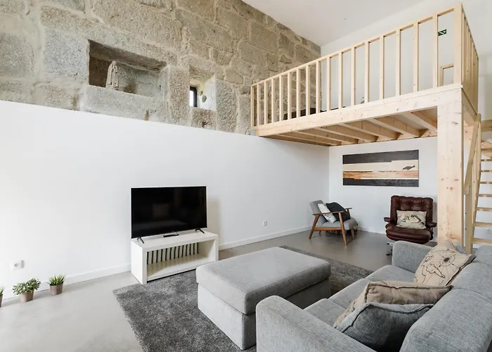 Villa Montd'or Azenha - By Rowdhouses *