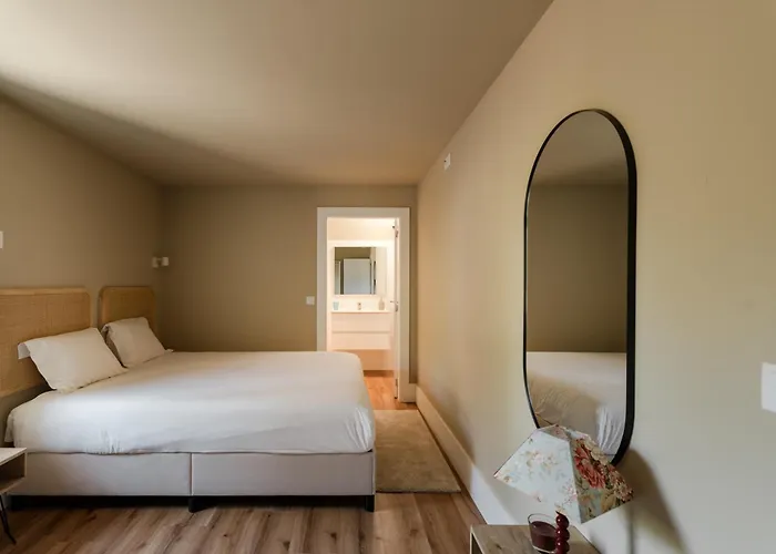 Montd'or Azenha - By Rowdhouses Pacos de Gaiolo