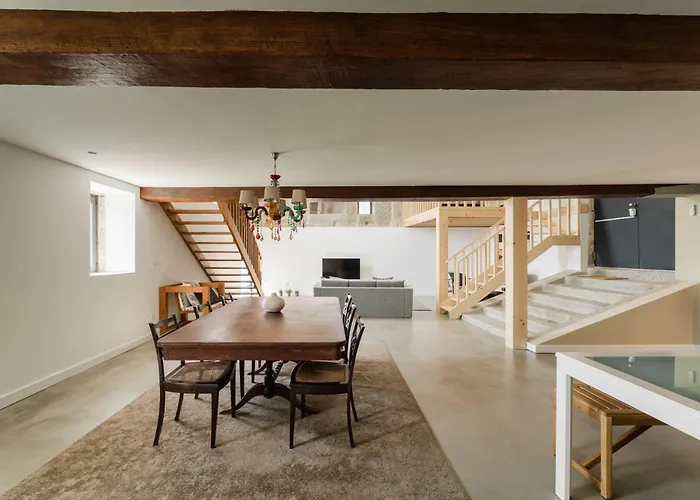 Villa Montd'or Azenha - By Rowdhouses Pacos de Gaiolo