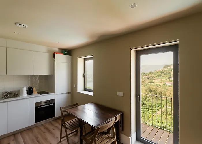 Montd'or Azenha - By Rowdhouses Pacos de Gaiolo