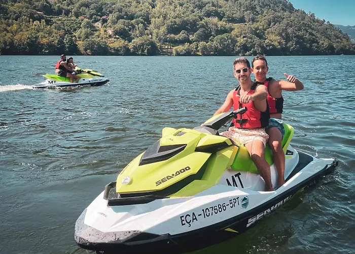 Villa Montd'or Azenha - By Rowdhouses Pacos de Gaiolo